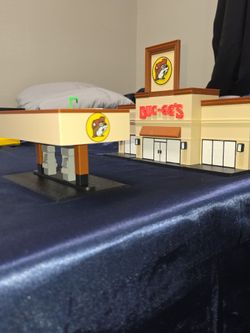Bucees 1:64 diorama  3D printed