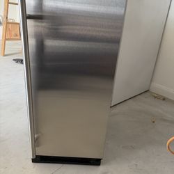 U-Line Clear Ice Maker