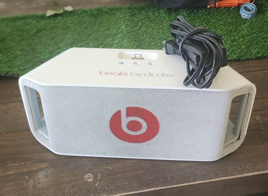 Beats By Dr. Dre Portable Speaker- Beatbox