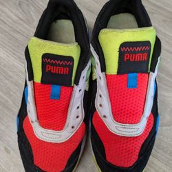 Puma Sneakers