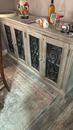 Side Bar
