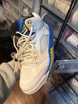 Jordan 5 Laney