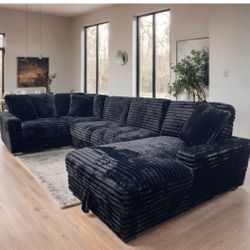 ALISSON BLACK SECTIONAL W/ STORAGE 