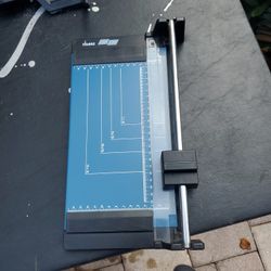 paper cutter Dahle cutcat