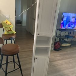 Bathroom Stand With Lgiht 