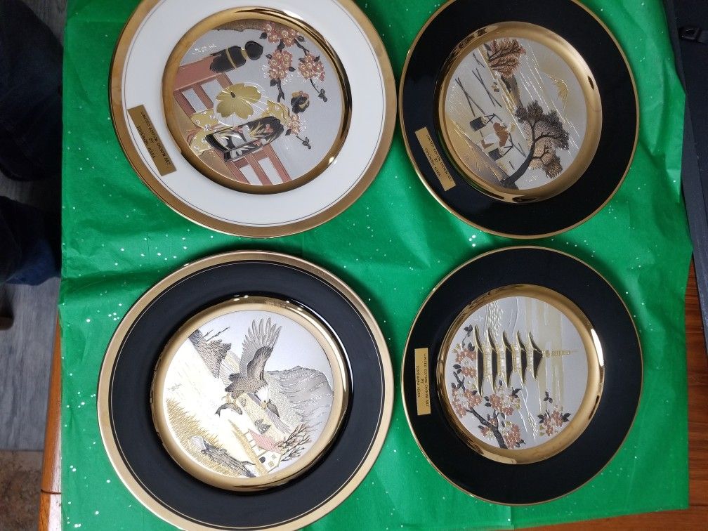Decorative Japanese Plates