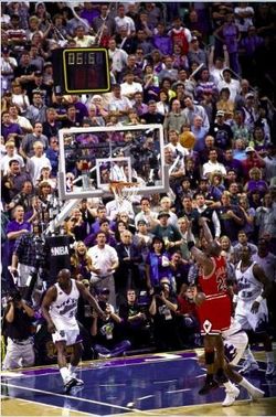 Micheal Jordan The Last Shot sweat shirt