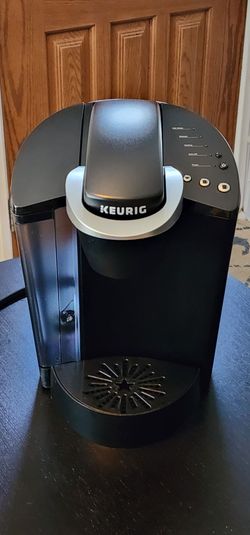 Keurig K50 K-Classic Single-Serve K-Cup Pod Coffee Maker in Black