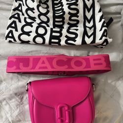 Marc Jacob’s Crossbody Bag 