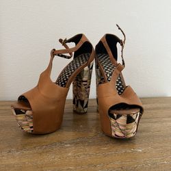 Dany T-Strap Platform Sandal 