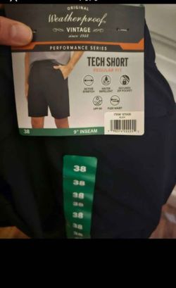 New mens size 38 tech short (regular fit 9 inch seam) color ⚫️ black!