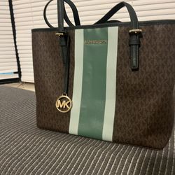 MK Tote