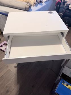 IKEA White Table Free!