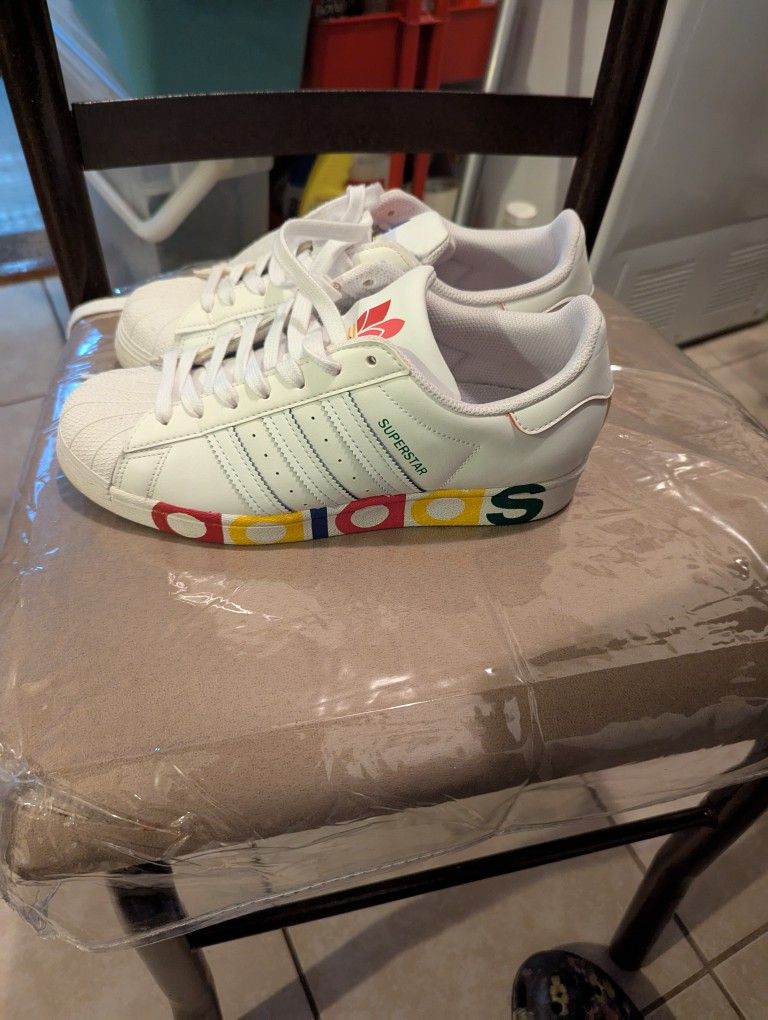 Adidas Size 7