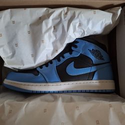 Brand New Jordan 1 University Blue Mens 10