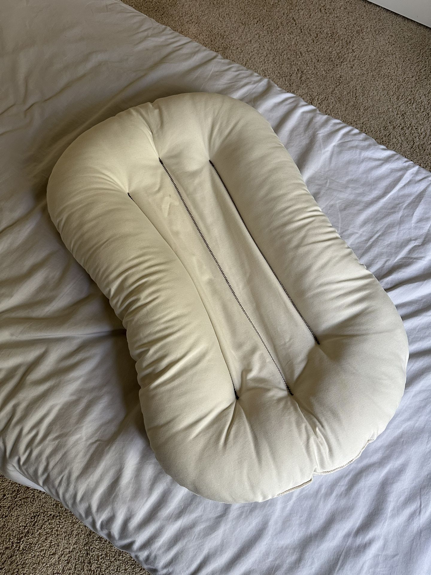 Snuggle Me Organic Infant Lounger with Cover