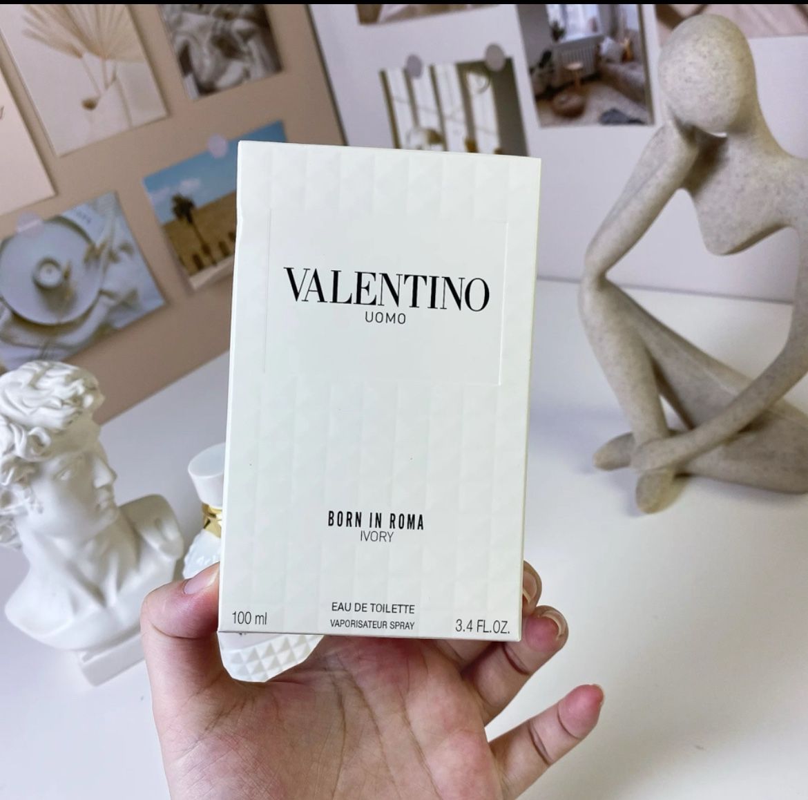 Valentino Uomo Born in Roma Ivory Eau de Toilette – 3.4 fl oz (100ml)