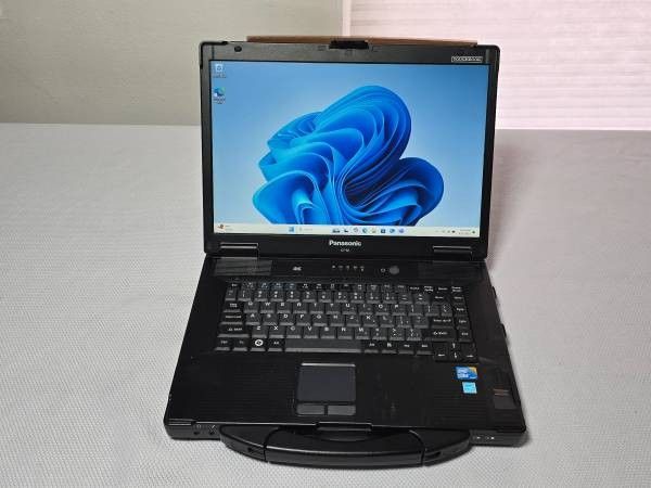 Panasonic ToughBook CF-52 (W11 Pro/i3/8GB Ram/500GB SSD