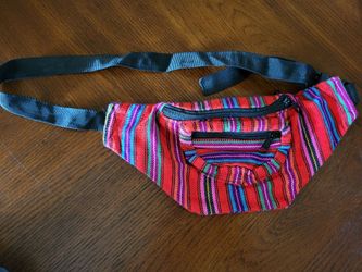 ✨ Colorful Woven Striped Boho Fanny Pack – Adjustable Waist Bag