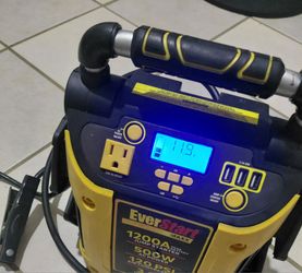 Portable jump starter