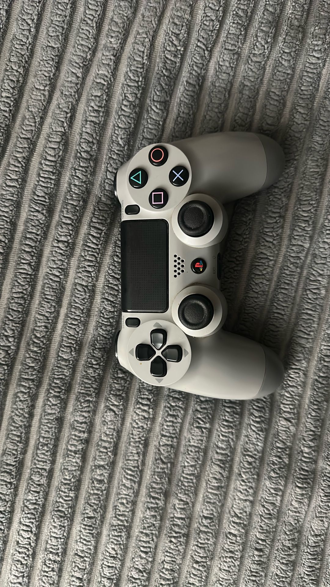 PS4 controller 25th Anniversary edition