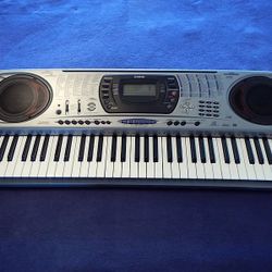 Piano Casio cTK-671