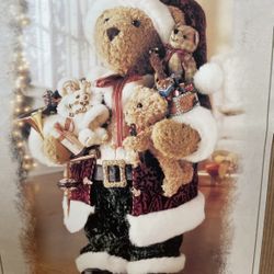 Grandeur Noel santa bear