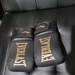 punching 👊 Bag gloves 