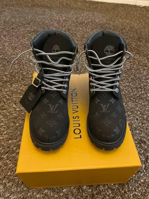 Lv Boots 