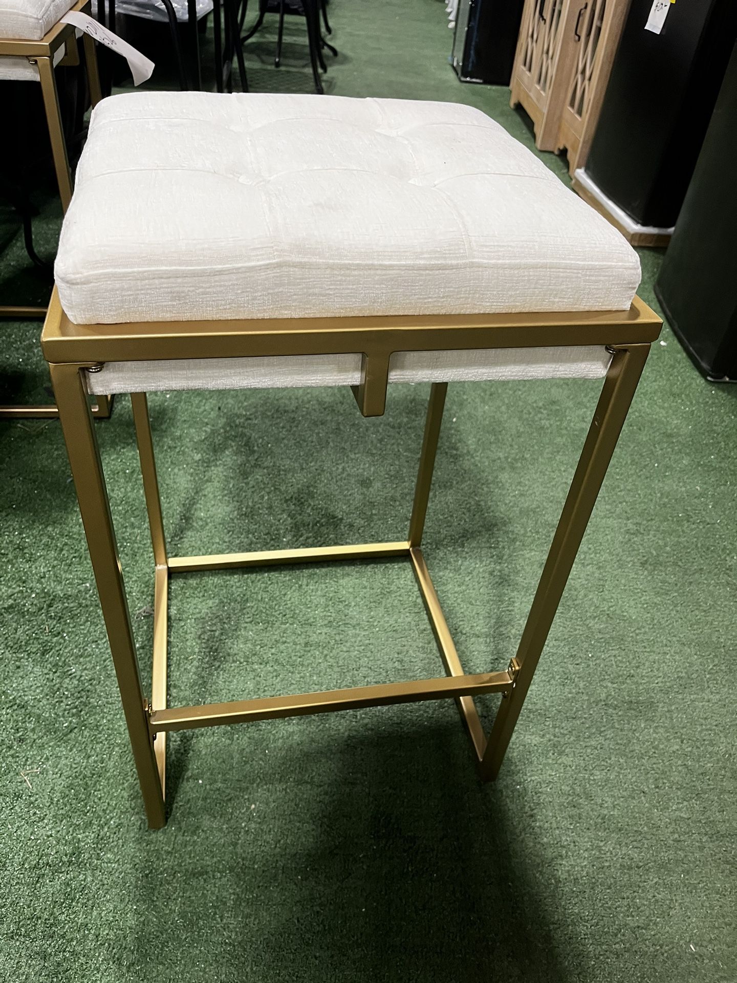 Brand new 26in Soft Cushion barstool, Square Height Stools Breakfast Barstools, size in the picture