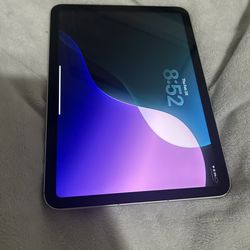 iPad 10th Generation WiFi + Cellular