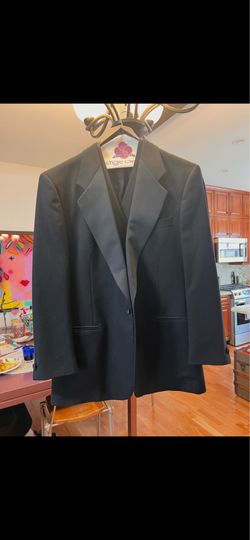 Men’s Black Suit