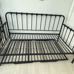 Steel Trundle Daybed 