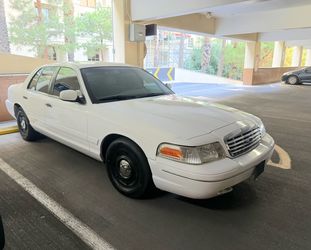 2003 Ford crown Victoria