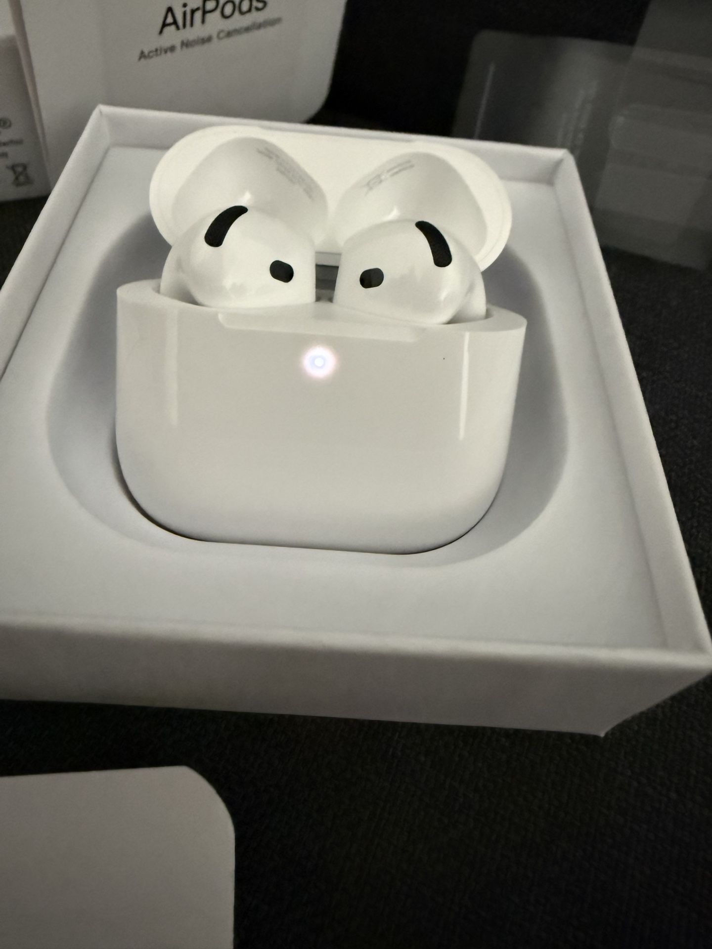 AirPod Gen 4