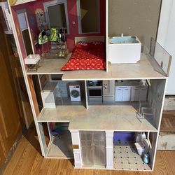 Doll house