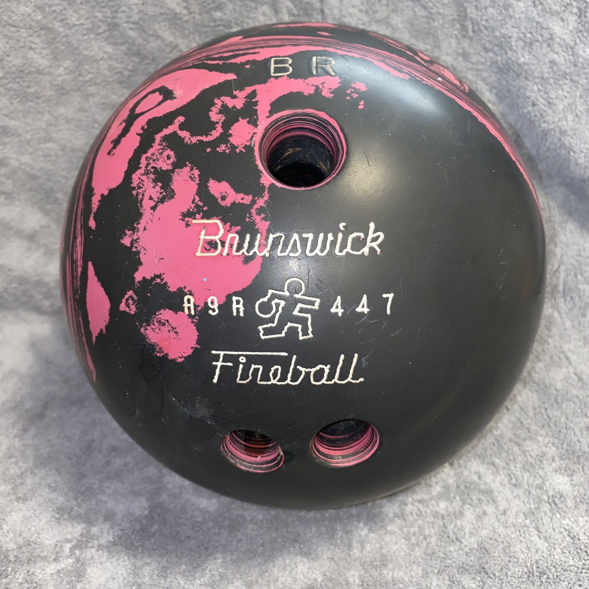 Brunswick Fireball Rubber A9R447 Bowling Ball Pink Black