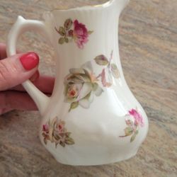 New Michael David China By Staffordshire Fine Bone China Small Pitcher CREAMER 