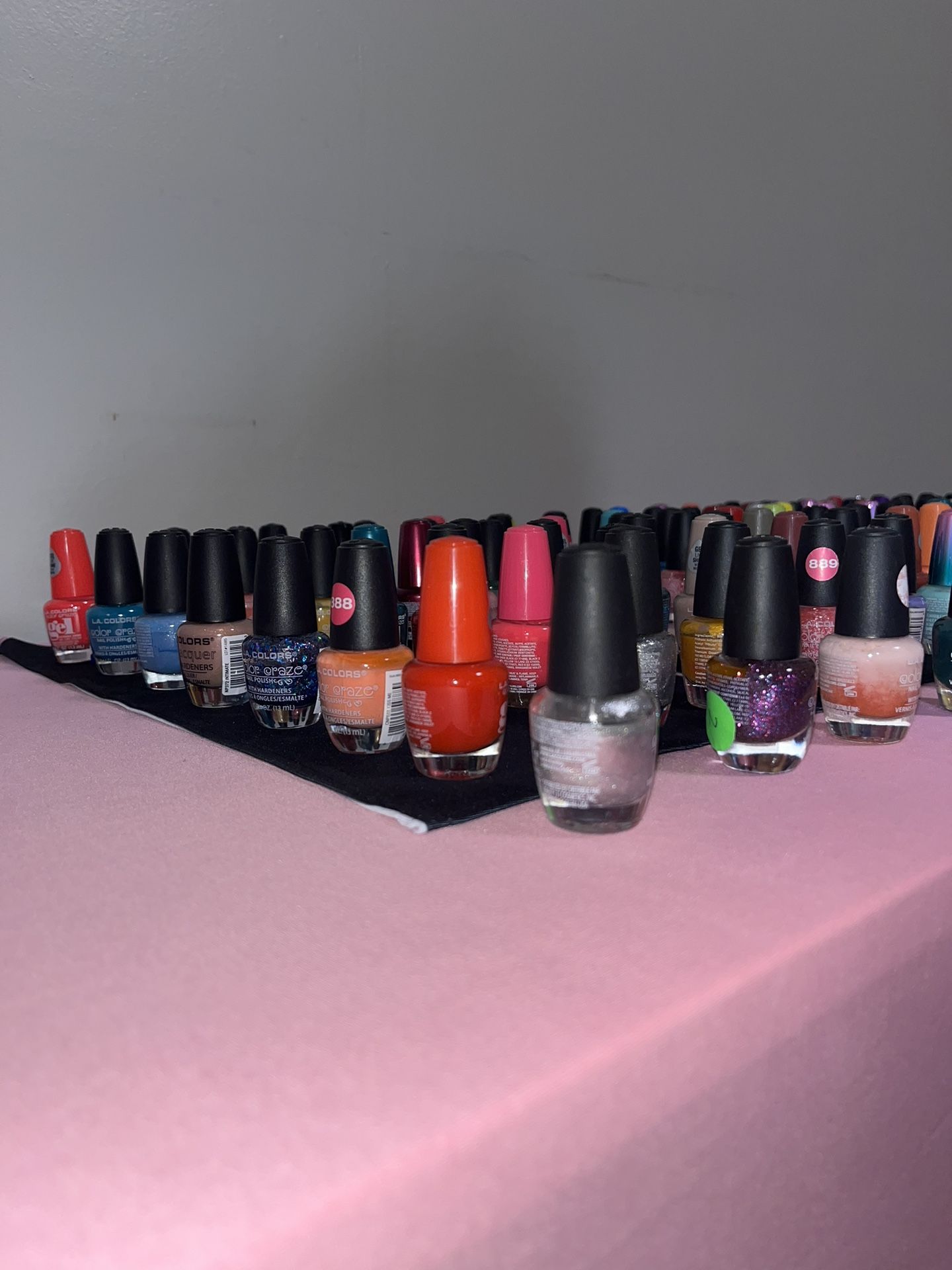 Nail Polishes