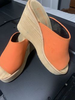 Coaster Sandals women Size Measurements 8.5 Inch