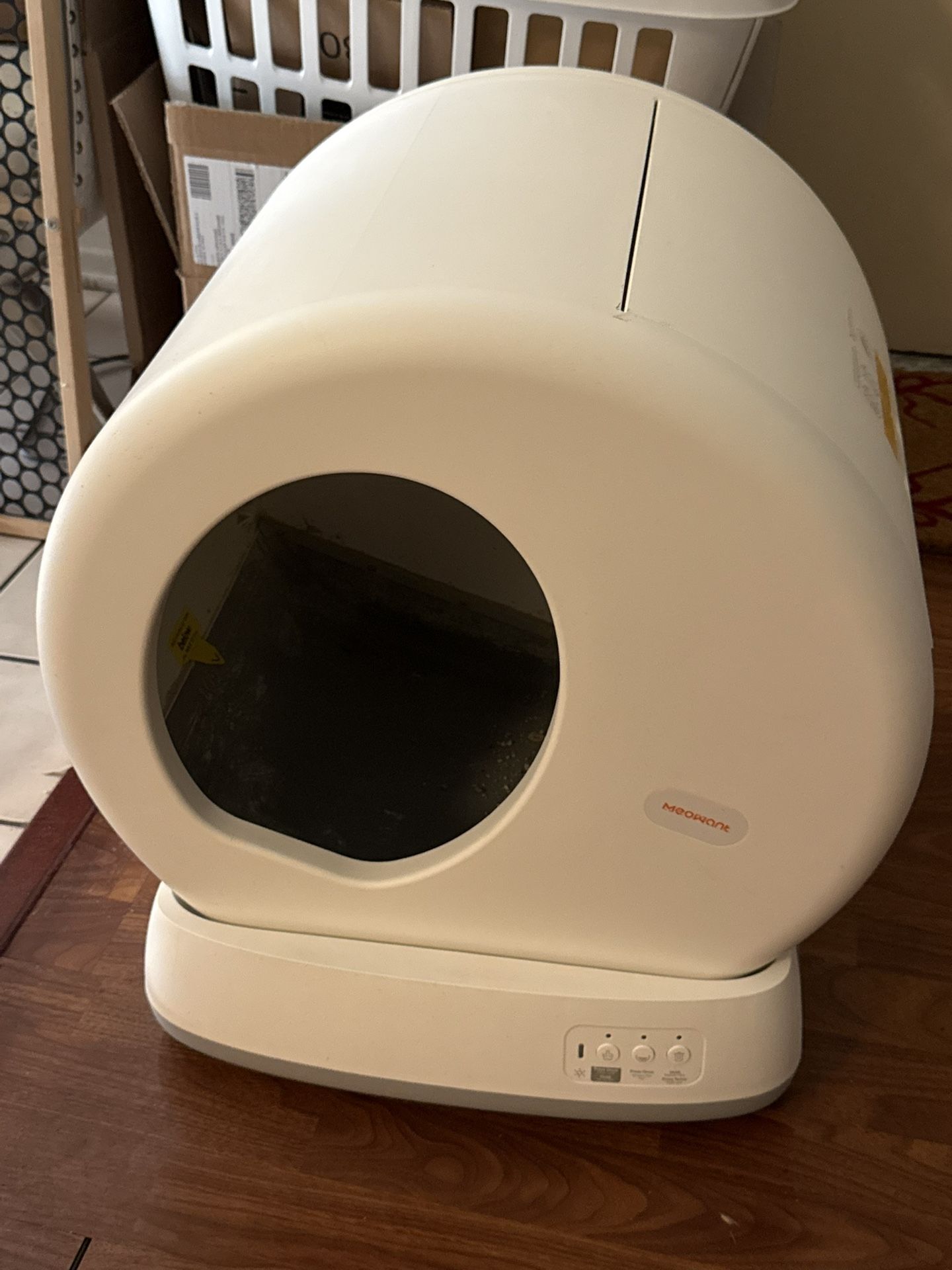 Cat Litter Box- Self Cleaning