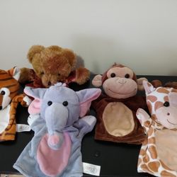 5 Puppets