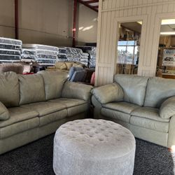 Leather Sofa And Loveseat 🐊