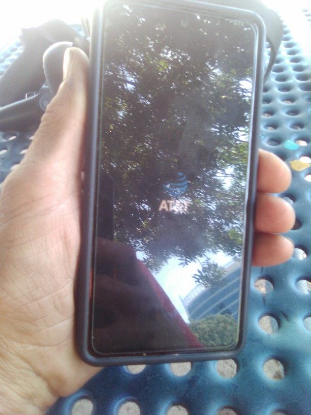 Samsung  S20FE 5G Phone ATT 