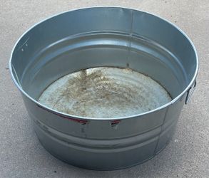17 Gal. Galvanized Steel Round Cleaning Bucket