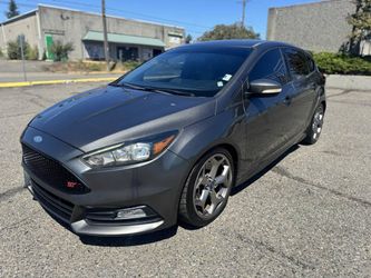 2018 Ford Focus ST