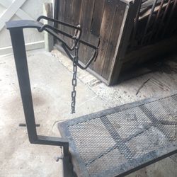 Goat Stand