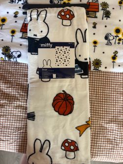 Miffy fall blanket