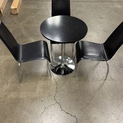 Bar Table With 3 Chairs