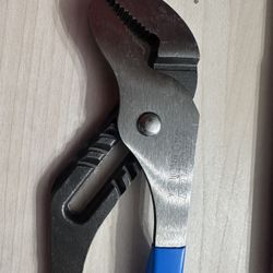 Channellock 440 Pliers